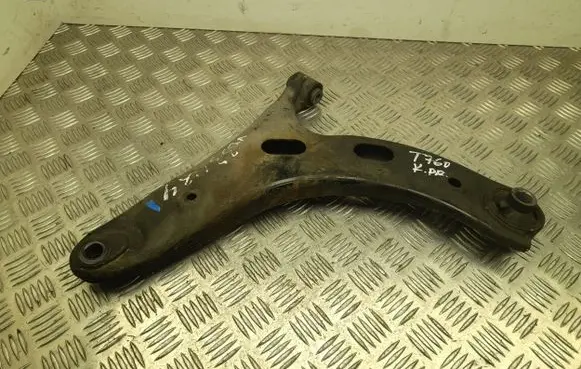 Subaru XV II Front lower control arm/wishbone