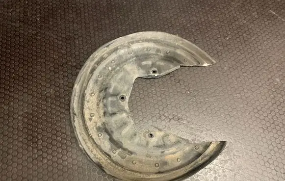 Opel Vivaro Rear brake disc plate dust cover 3D0615611C