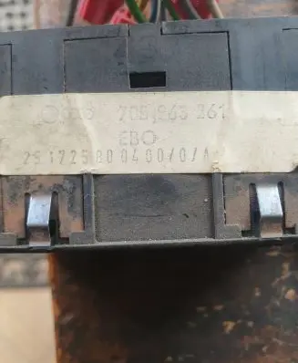 Volkswagen Transporter - Caravelle T4 Auxiliary heating control unit/module 705963261 251725800 00400707A