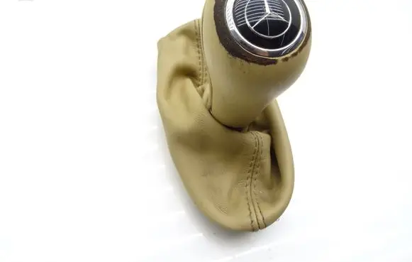Mercedes-Benz CLS C219 Gear lever shifter trim leather/knob A2192670110