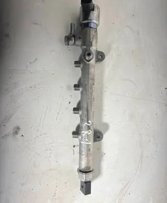 Fuel main line pipe