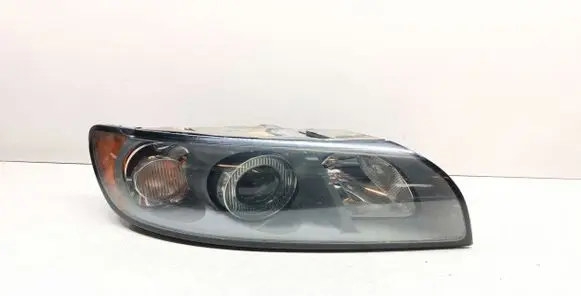 Volvo V50 Headlight/headlamp 30698886 0301198204