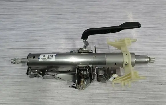 Mini Cooper Countryman F60 Steering wheel axle 6864825 32306864825
