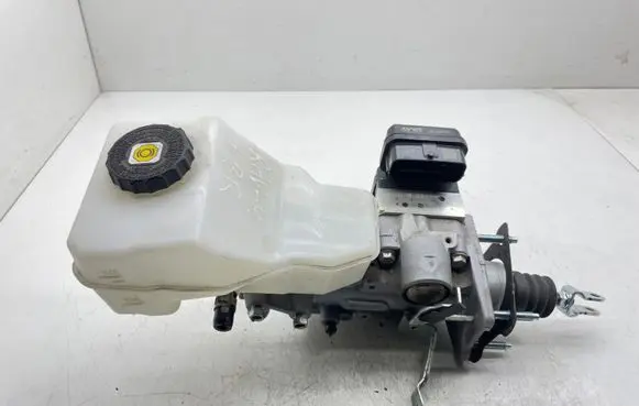 Toyota RAV 4 (XA50) ABS control unit/module 4720042G10
