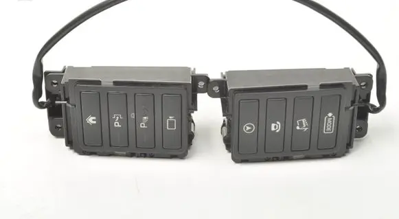 Land Rover Discovery Sport Central console control unit FK7219F211FC