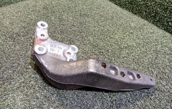 Citroen Jumper Engine mounting bracket 1394272080