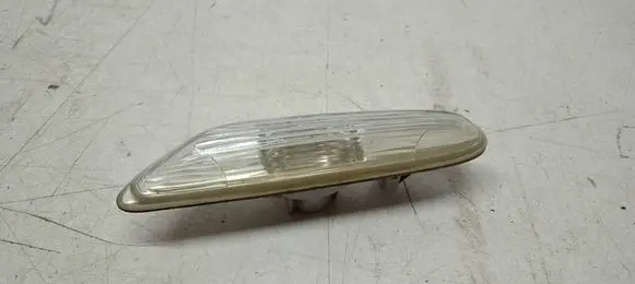 BMW 3 E90 E91 Front fender indicator light 725332502
