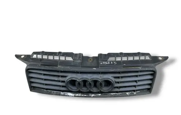 Audi A3 S3 8P Front grill 8P3853651