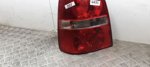Volkswagen Touran I Rear/tail lights 158687 1T0945257