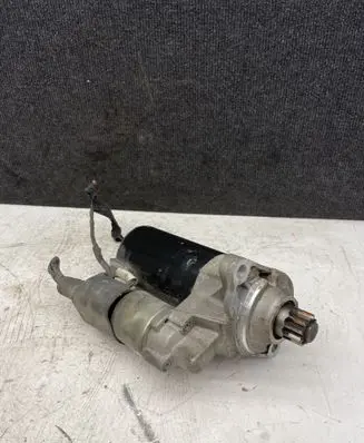 Volkswagen Caddy Starter motor 0001123016
