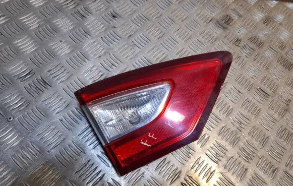 Ford Fusion II Tailgate rear/tail lights DS7313A603AE