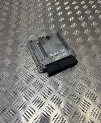 Volkswagen Transporter - Caravelle T5 Engine control unit/module 070906016DS 0281014252 1039S23744