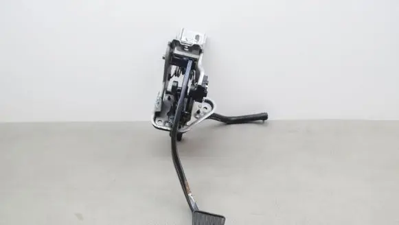 Clutch pedal