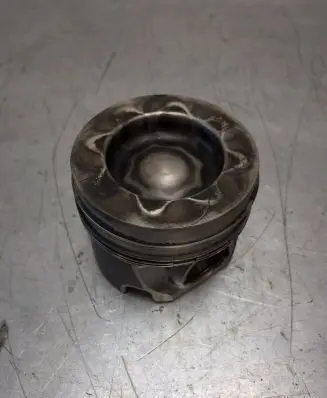 Volkswagen Crafter Piston 81L97A12