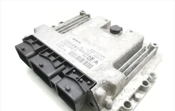 Peugeot 308 Engine control unit/module 9664843780 0281013872 1039S20163