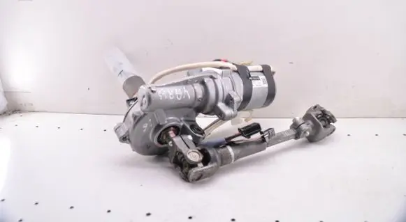 Toyota Yaris Power steering pump 1608001012