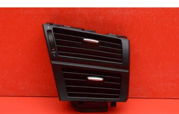 BMW X5 E70 Dashboard side air vent grill/cover trim 7161803