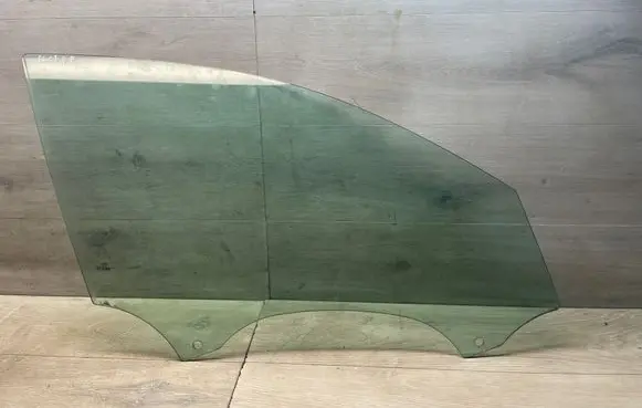 Audi A6 C7 Front door window glass four-door 43R00083 DOT90AS2M50