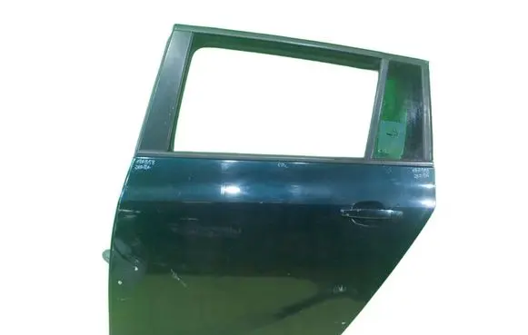 Opel Zafira C Rear door 