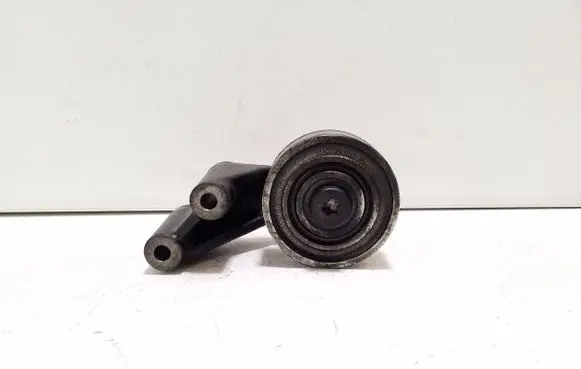 Mitsubishi L200 other engine part 