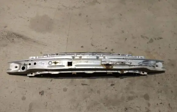 Opel Astra G Front bumper cross member