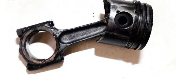 Citroen C5 Piston with connecting rod