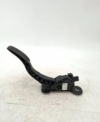 Mazda 6 Accelerator throttle pedal GS1D41600 9M819735AD