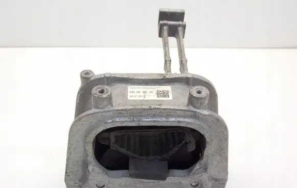 Volkswagen Golf VII Engine mount vacuum valve 5Q0199262CR