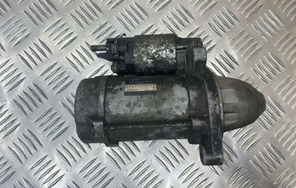 Mercedes-Benz C W204 Starter motor A0061514601