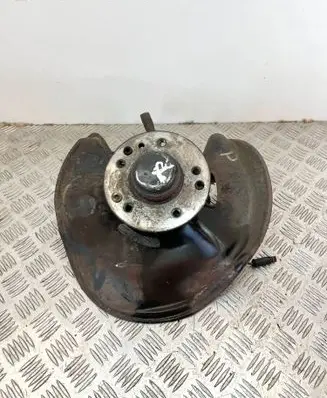 Mercedes-Benz SL R129 Front wheel hub A1293300320 1293300320