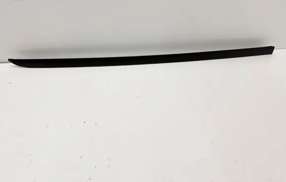 BMW 5 E60 E61 Windshield trim 7045448