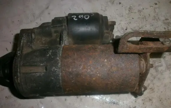 Ford Escort Starter motor 1005821597