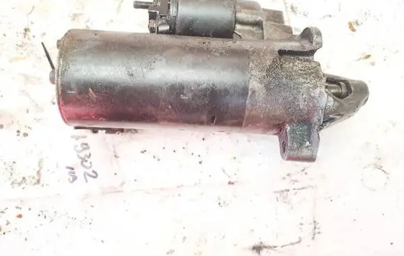 Audi A6 S6 C5 4B Starter motor 068911024