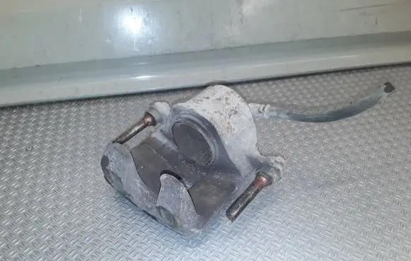 KIA Sportage Front brake caliper 