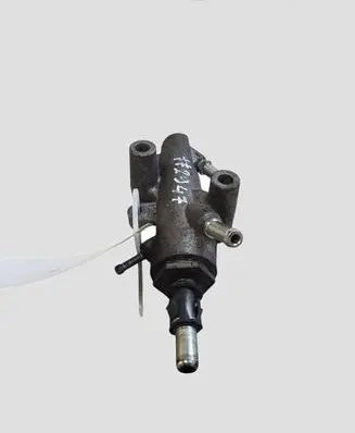Opel Zafira B Fuel distributor 552033450