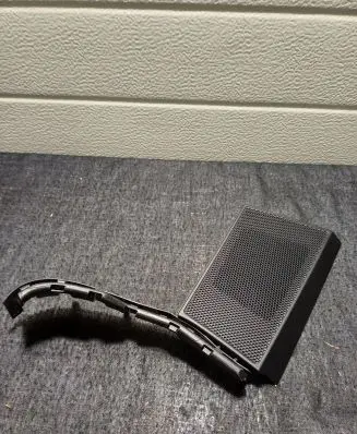 Side speaker trim/cover