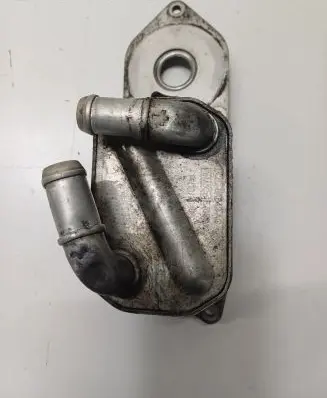 Engine oil radiator