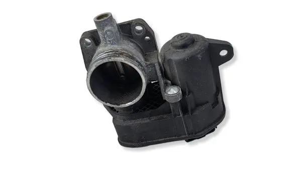 Opel Corsa F Throttle body valve 9673622380
