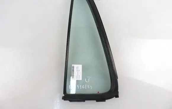 Honda CR-V Rear side window