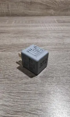 Audi A6 S6 C5 4B Other relay 4D0951253 899309000 372