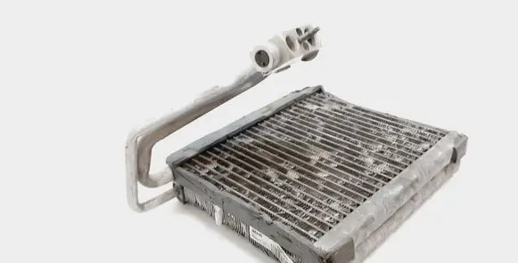 Volvo S60 Air conditioning (A/C) radiator (interior) DN978001