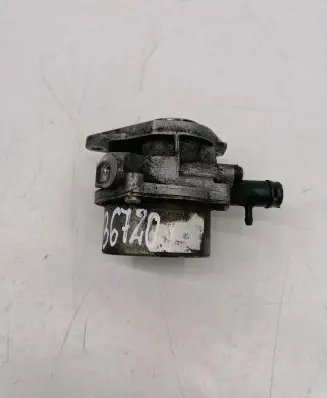 Nissan Note (E11) Vacuum pump