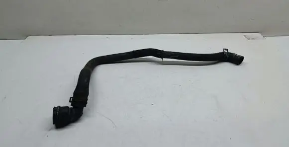 Volkswagen PASSAT CC Engine coolant pipe/hose 7M0122291