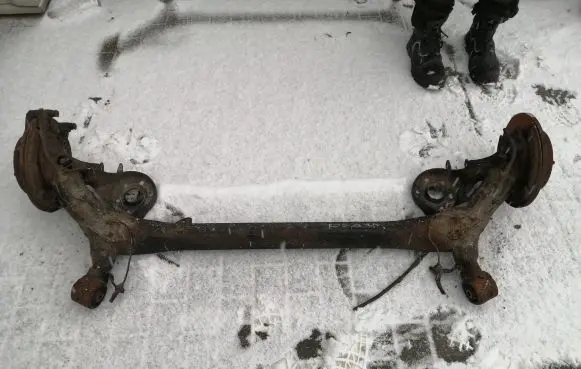Rear axle beam