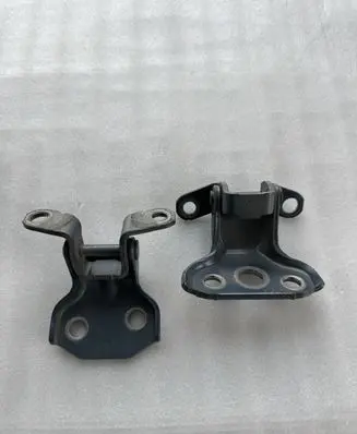 Subaru Forester SK Front door hinge set 60079SJ000 60079SJ020