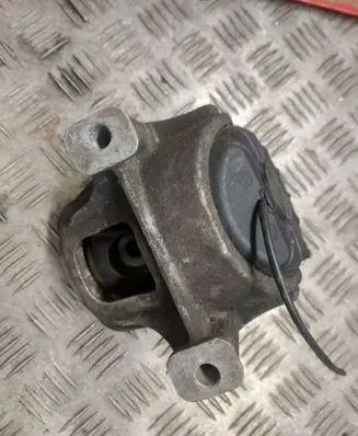 Audi A5 8T 8F Engine mount bracket 8K0199381