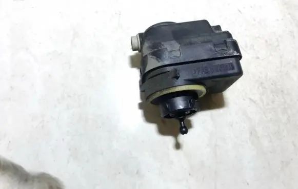 Citroen Xsara Picasso Headlight level adjustment motor 