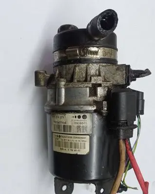 Mini One - Cooper R50 - 53 Power steering pump 6769961 7625974136 7625477136