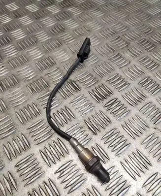 BMW 4 F32 F33 Lambda probe sensor 8570230 720112F 0281004440