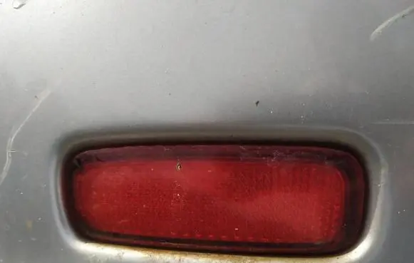 Peugeot 607 Rear tail light reflector